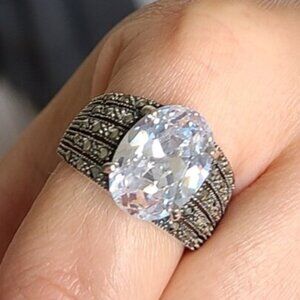 Vintage Huge Chunky Oval CZ Marcasite Crystal Prong Set Royal Cocktail Ring 7